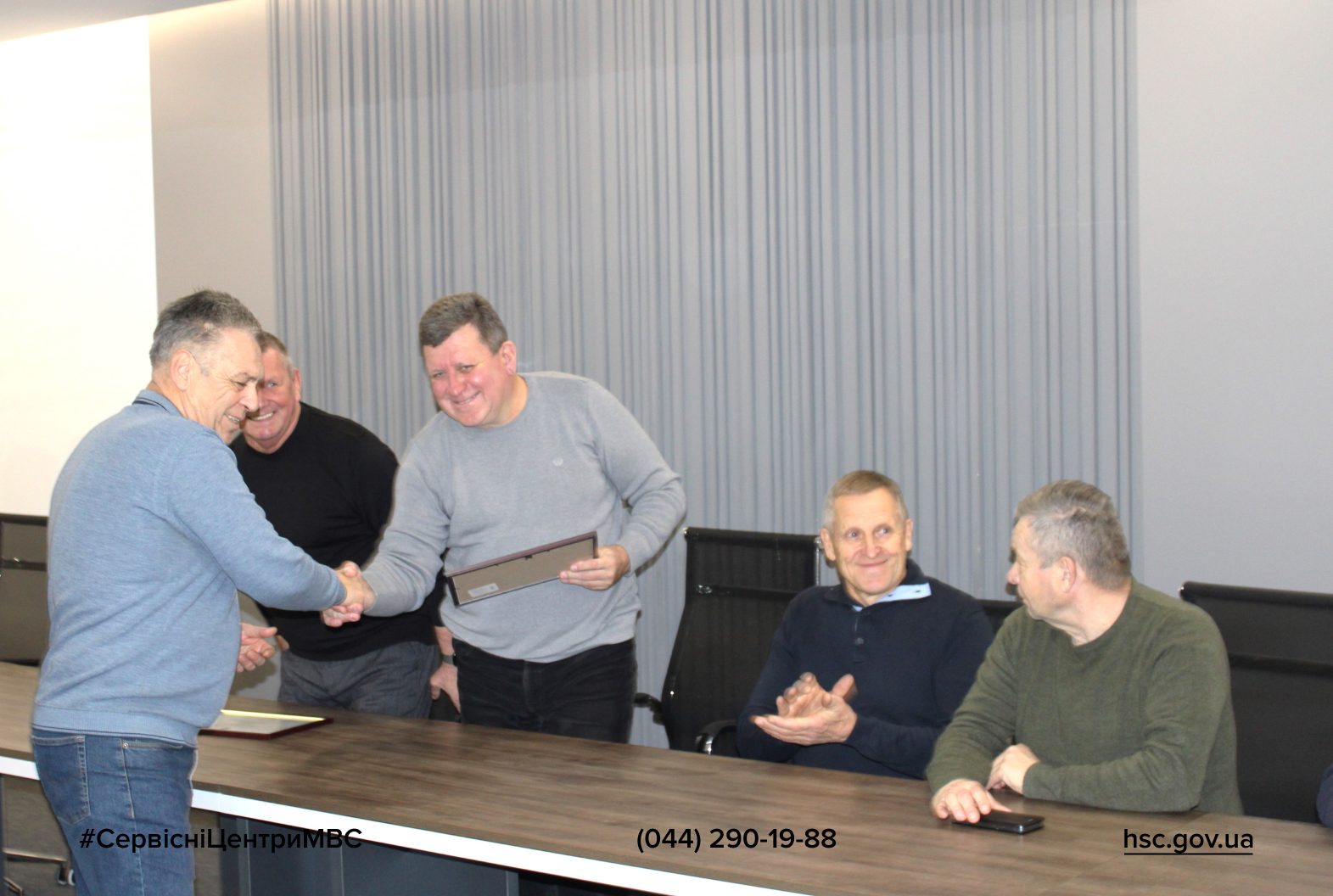 Сайт чорний